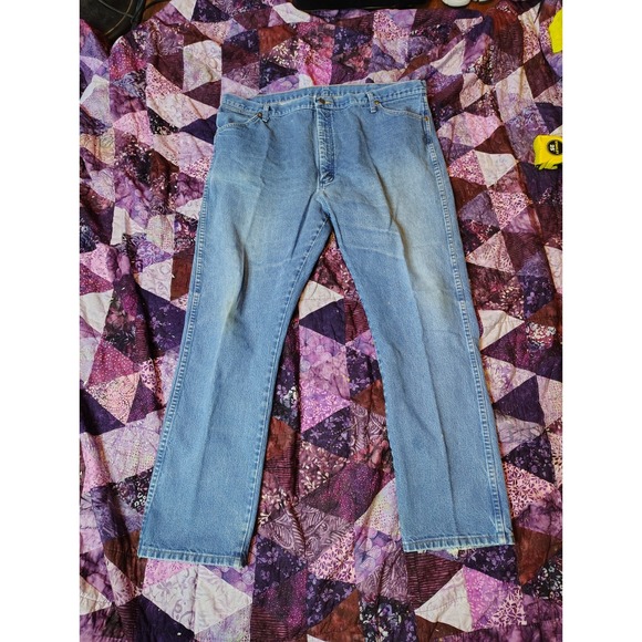 Vintage Y2K Wrangler Jeans Mens 44x32 Blue Premium 13MWZ Cowboy Cut Denim Starch - Picture 1 of 10